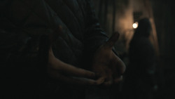 extant_GameOfThrones_8x03-TheLongNight_0009