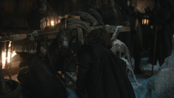 extant_GameOfThrones_8x03-TheLongNight_0130