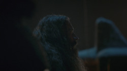 extant_GameOfThrones_8x03-TheLongNight_0201