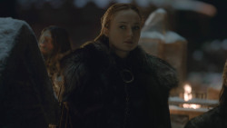 extant_GameOfThrones_8x03-TheLongNight_0242