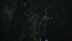 extant_GameOfThrones_8x03-TheLongNight_0314