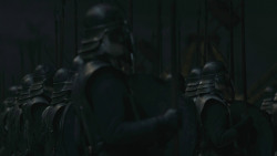 extant_GameOfThrones_8x03-TheLongNight_0318
