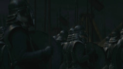 extant_GameOfThrones_8x03-TheLongNight_0322