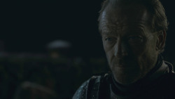 extant_GameOfThrones_8x03-TheLongNight_0460