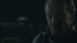 extant_GameOfThrones_8x03-TheLongNight_0461