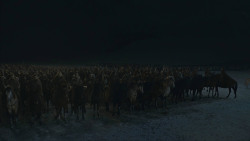 extant_GameOfThrones_8x03-TheLongNight_0698