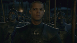 extant_GameOfThrones_8x03-TheLongNight_0776