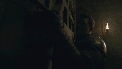 extant_GameOfThrones_8x03-TheLongNight_0875