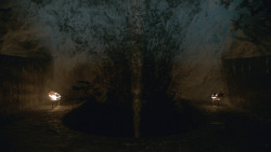 extant_GameOfThrones_8x03-TheLongNight_0877