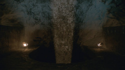 extant_GameOfThrones_8x03-TheLongNight_0879