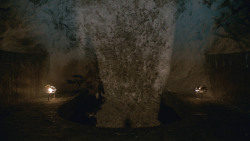 extant_GameOfThrones_8x03-TheLongNight_0881