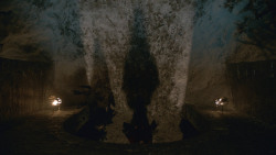extant_GameOfThrones_8x03-TheLongNight_0886