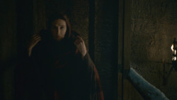 extant_GameOfThrones_8x03-TheLongNight_0945