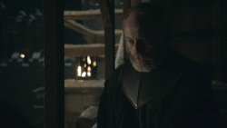 extant_GameOfThrones_8x03-TheLongNight_0953