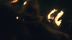 extant_GameOfThrones_8x03-TheLongNight_1049