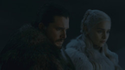extant_GameOfThrones_8x03-TheLongNight_1100