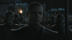 extant_GameOfThrones_8x03-TheLongNight_1297