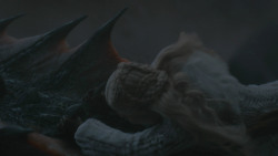 extant_GameOfThrones_8x03-TheLongNight_1721