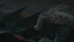 extant_GameOfThrones_8x03-TheLongNight_1722