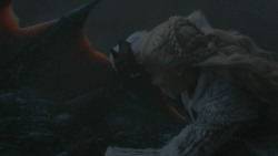 extant_GameOfThrones_8x03-TheLongNight_1728