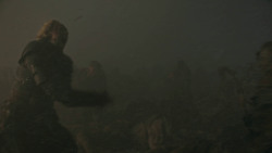 extant_GameOfThrones_8x03-TheLongNight_1875