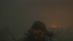 extant_GameOfThrones_8x03-TheLongNight_1918