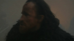extant_GameOfThrones_8x03-TheLongNight_1933