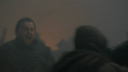 extant_GameOfThrones_8x03-TheLongNight_1935