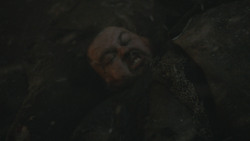 extant_GameOfThrones_8x03-TheLongNight_1938