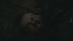 extant_GameOfThrones_8x03-TheLongNight_1941