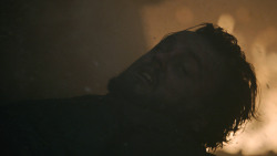 extant_GameOfThrones_8x03-TheLongNight_1956