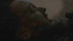 extant_GameOfThrones_8x03-TheLongNight_1975