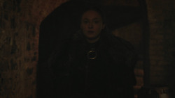 extant_GameOfThrones_8x03-TheLongNight_2013