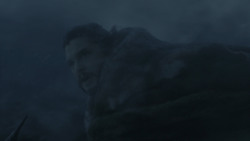 extant_GameOfThrones_8x03-TheLongNight_2165