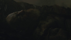 extant_GameOfThrones_8x03-TheLongNight_2182