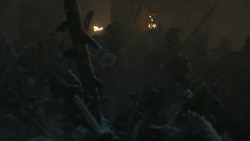 extant_GameOfThrones_8x03-TheLongNight_2244