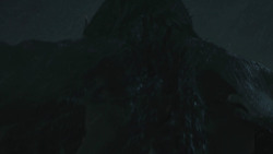 extant_GameOfThrones_8x03-TheLongNight_2398