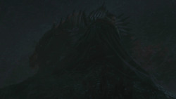 extant_GameOfThrones_8x03-TheLongNight_2400
