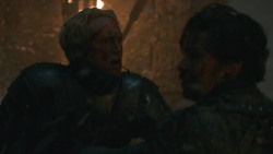 extant_GameOfThrones_8x03-TheLongNight_2429