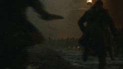 extant_GameOfThrones_8x03-TheLongNight_2437