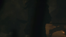 extant_GameOfThrones_8x03-TheLongNight_2504