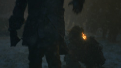 extant_GameOfThrones_8x03-TheLongNight_2546