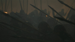 extant_GameOfThrones_8x03-TheLongNight_2564