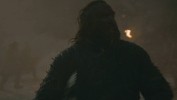 extant_GameOfThrones_8x03-TheLongNight_2588
