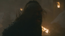extant_GameOfThrones_8x03-TheLongNight_2590