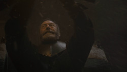 extant_GameOfThrones_8x03-TheLongNight_2676