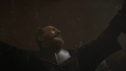 extant_GameOfThrones_8x03-TheLongNight_2677