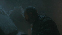 extant_GameOfThrones_8x03-TheLongNight_2742