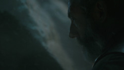 extant_GameOfThrones_8x03-TheLongNight_2755