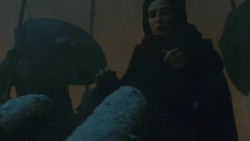 extant_GameOfThrones_8x03-TheLongNight_2854